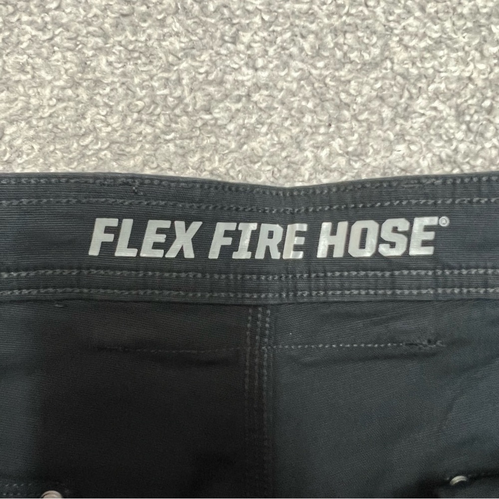 Duluth Trading Pants Mens 36x32 Black Flex Fire Hose Relaxed Fit Cargo Work NEW - Picture 6 of 11